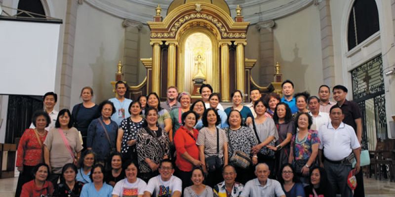 Taiwan parishioners on pilgrimmage